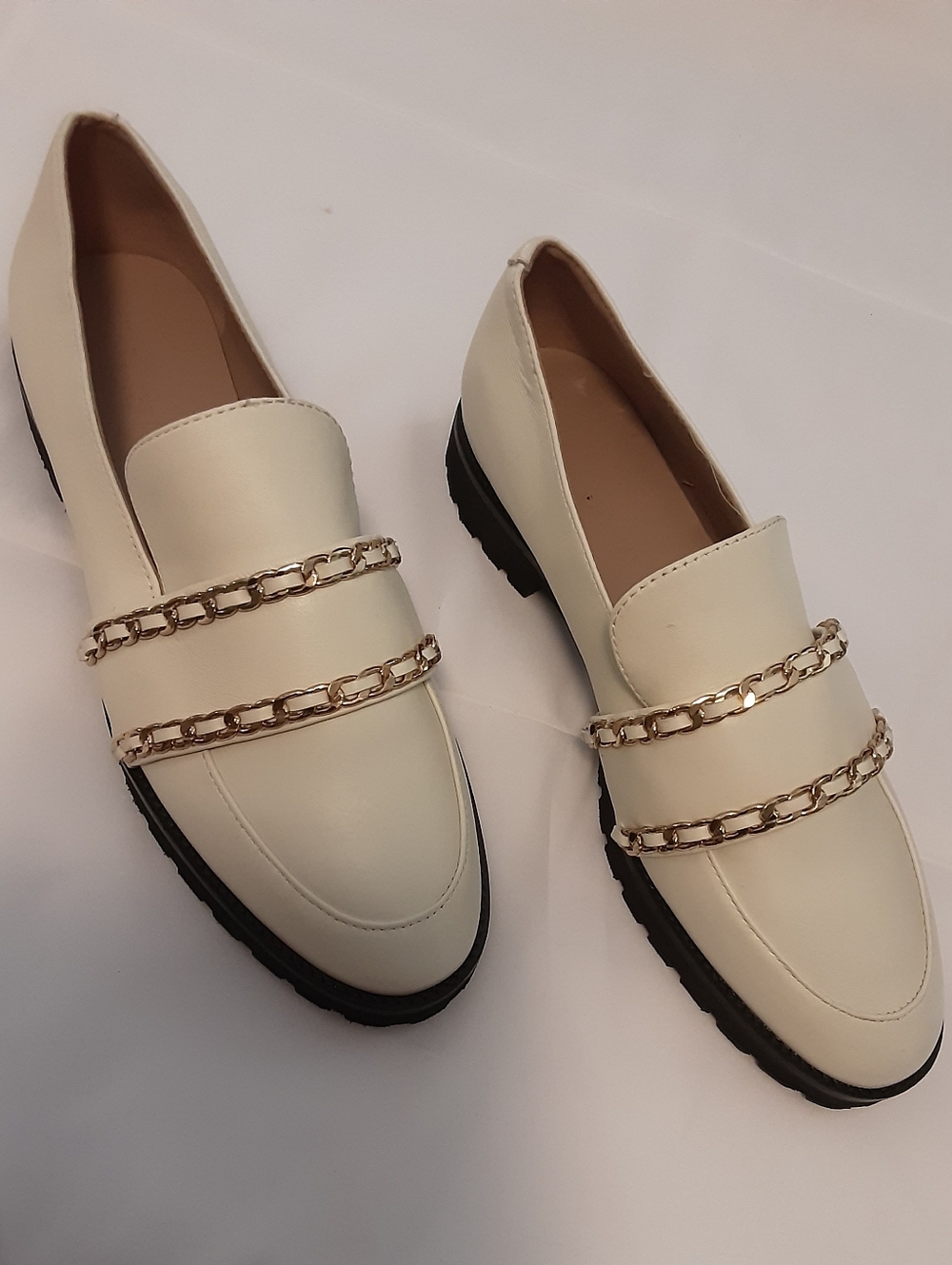 Karl Lagerfeld Paris Irene Loafer Size 8.5